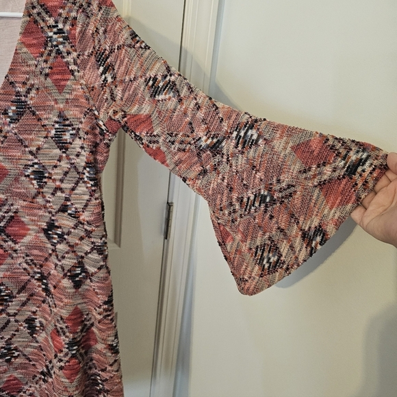 Maeve Anthropologie Erina knit short dress with 3/4 length bell sleeve Size M - Picture 4 of 6